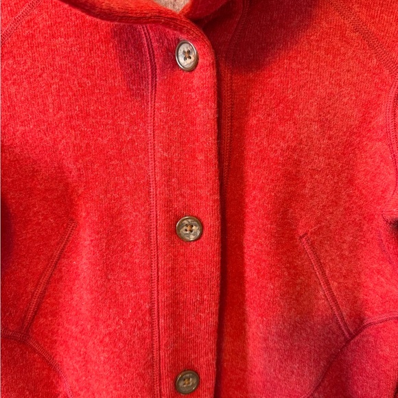 Marmot Womens Button Up Front Fleece Jacket Size XS Vibrant Red 2 Front Pockets - Picture 3 of 12